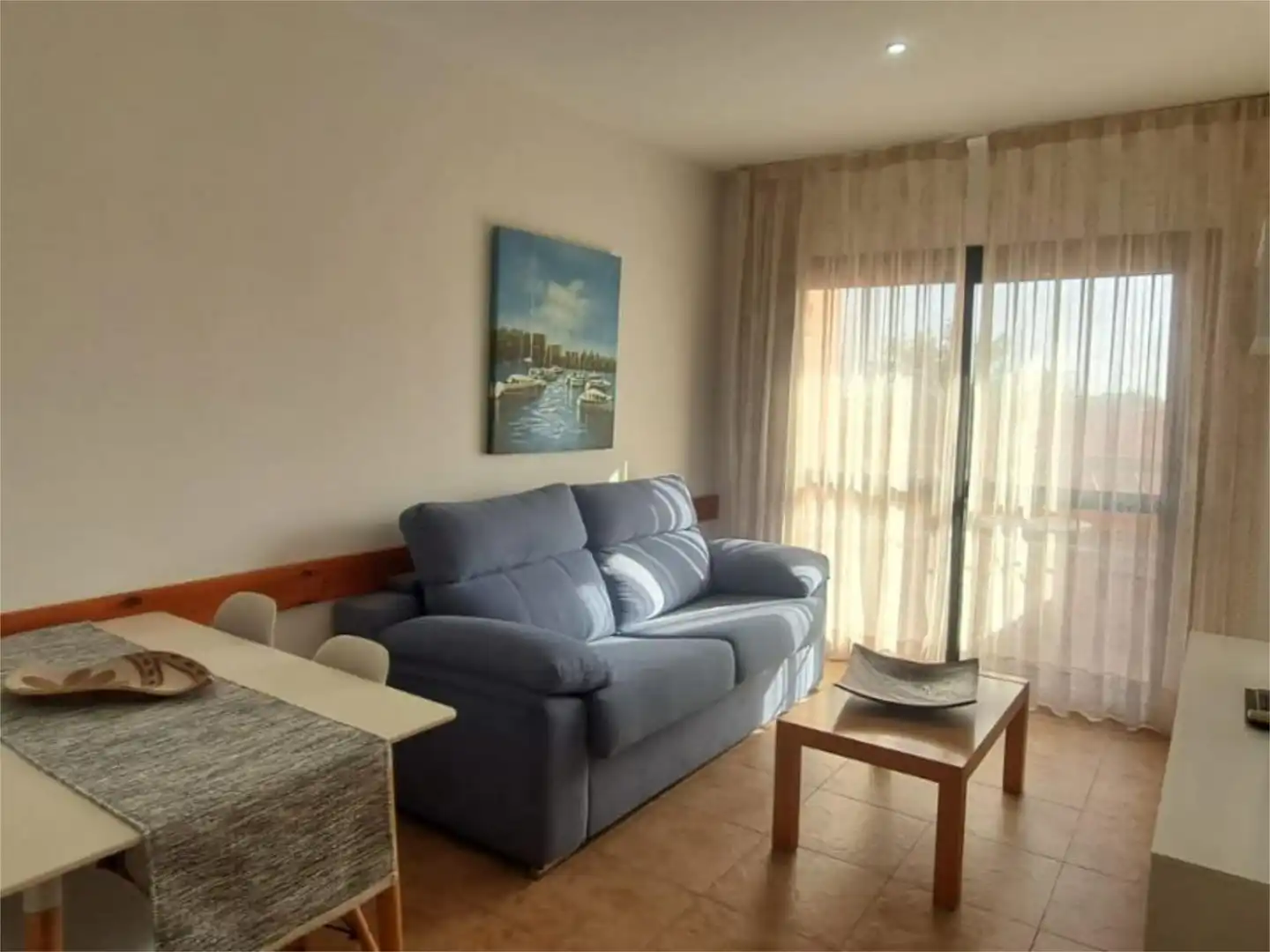 Apartamento de alquiler en Avenida del Decano, 2, Punta Umbría Sala de estar de Apartamento de alquiler en Punta Umbría con Aire acondicionado, Terraza y Piscina