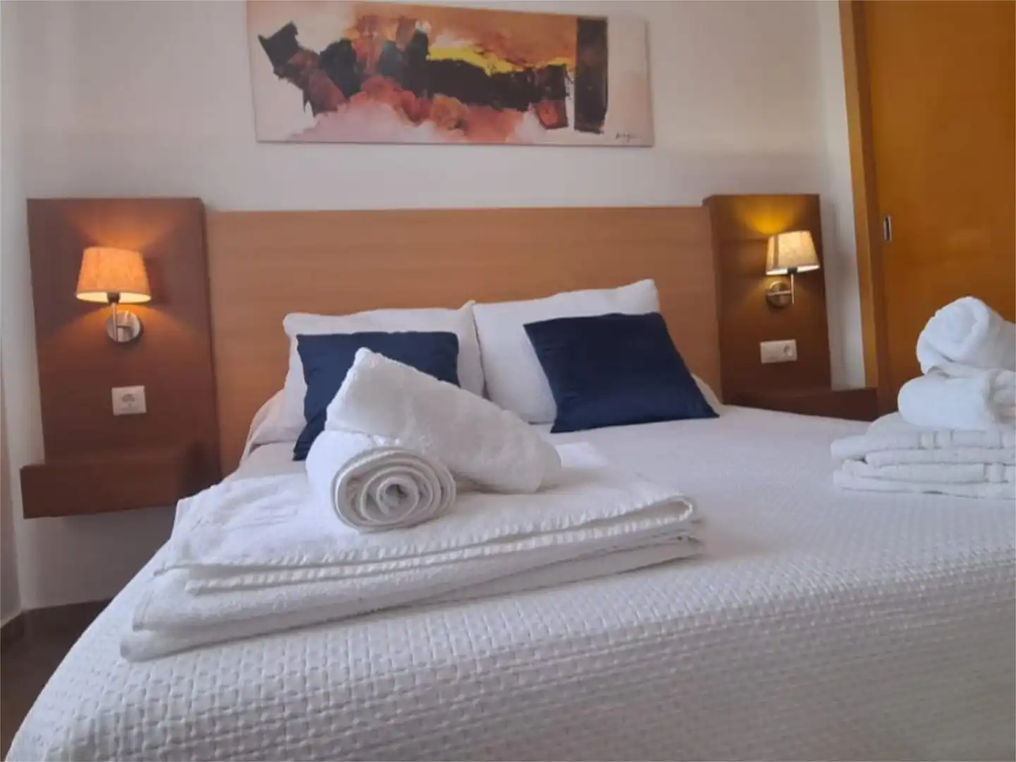 Apartamento de alquiler en Avenida del Decano, 2, Punta Umbría Habitación de Apartamento de alquiler en Punta Umbría con Aire acondicionado, Terraza y Piscina