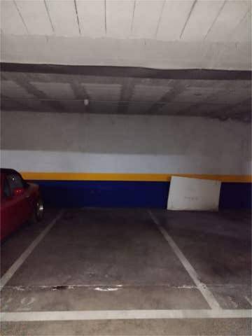 Garaje en Alquiler en Las Castañeras - Bulevar