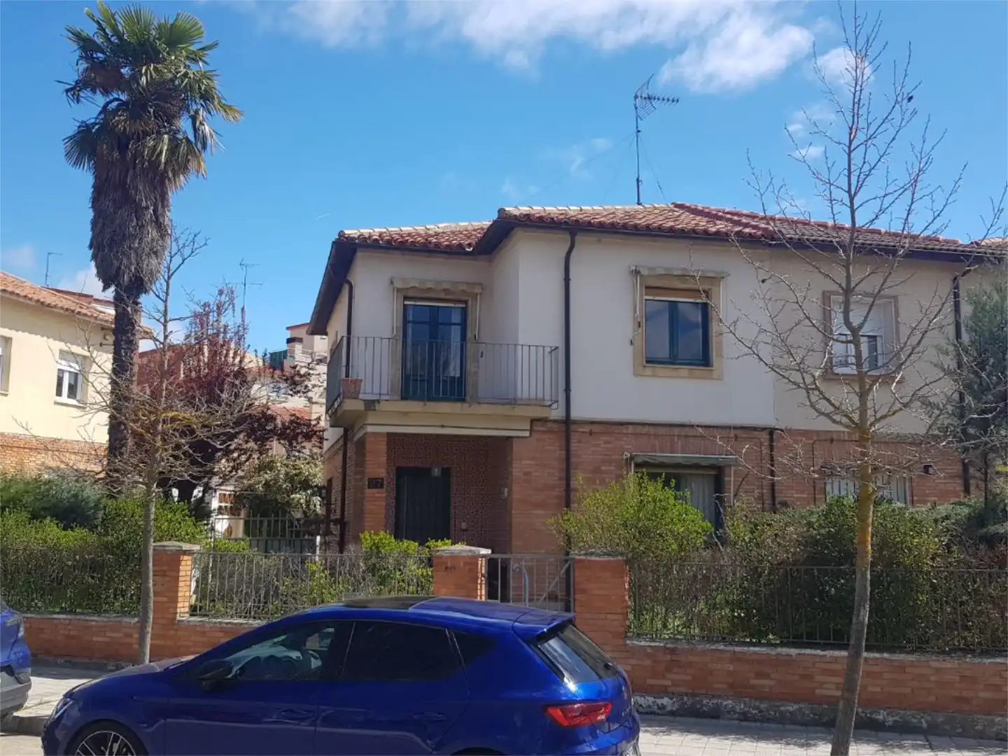 Exterior view of Flat for sale in Palencia Capital  with Private garden, Terrace and Storage room