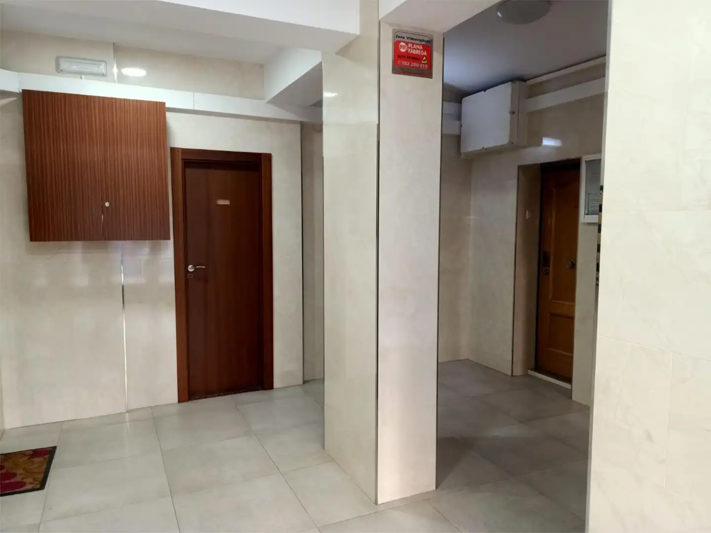 Wohnung zum Verkauf in Carrer de Les Camèlies, 1, Sant Ildefons Wohnung zum Verkauf in Cornellà de Llobregat