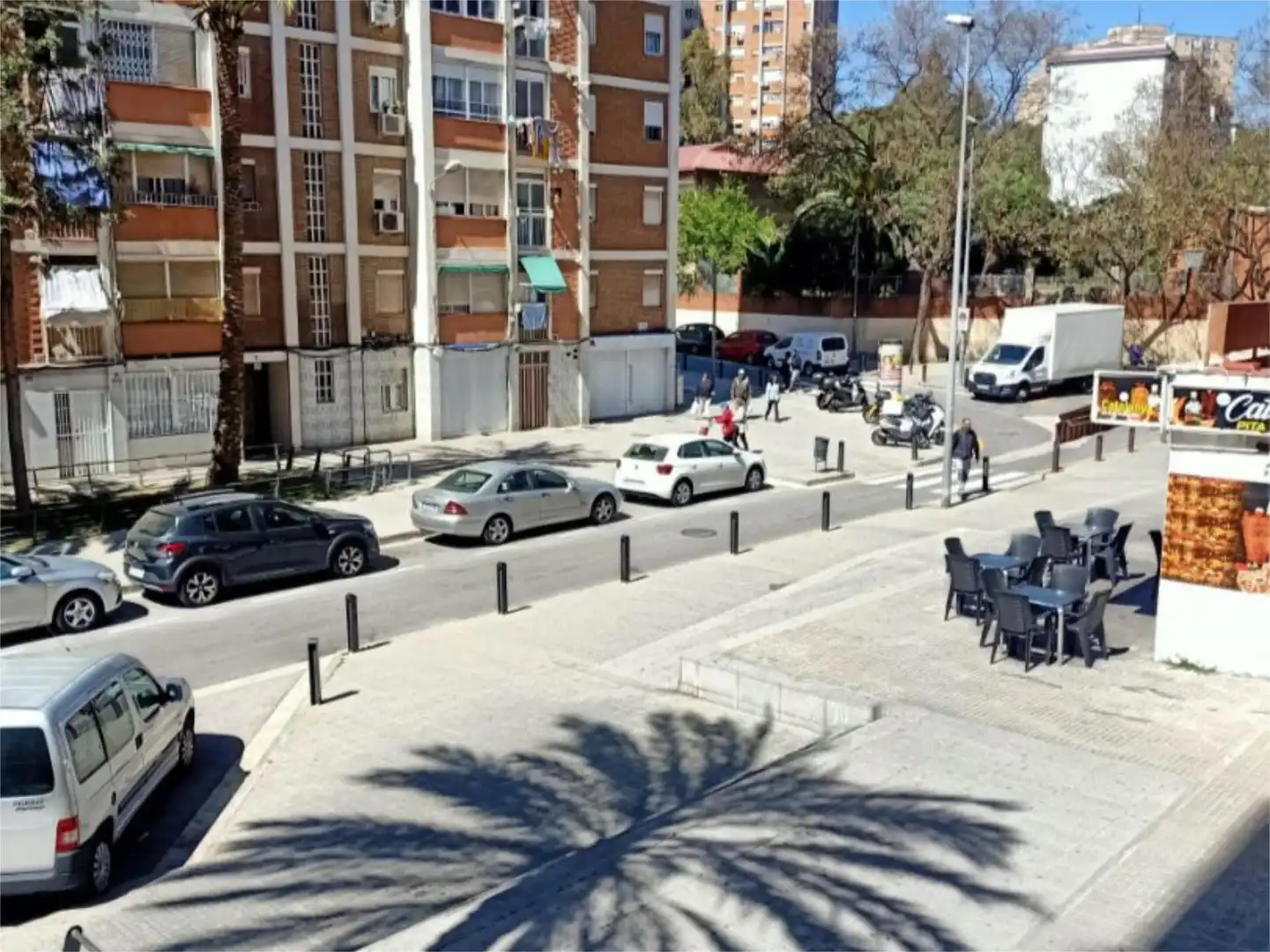 Wohnung zum Verkauf in Carrer de Les Camèlies, 1, Sant Ildefons Außenansicht von Wohnung zum Verkauf in Cornellà de Llobregat