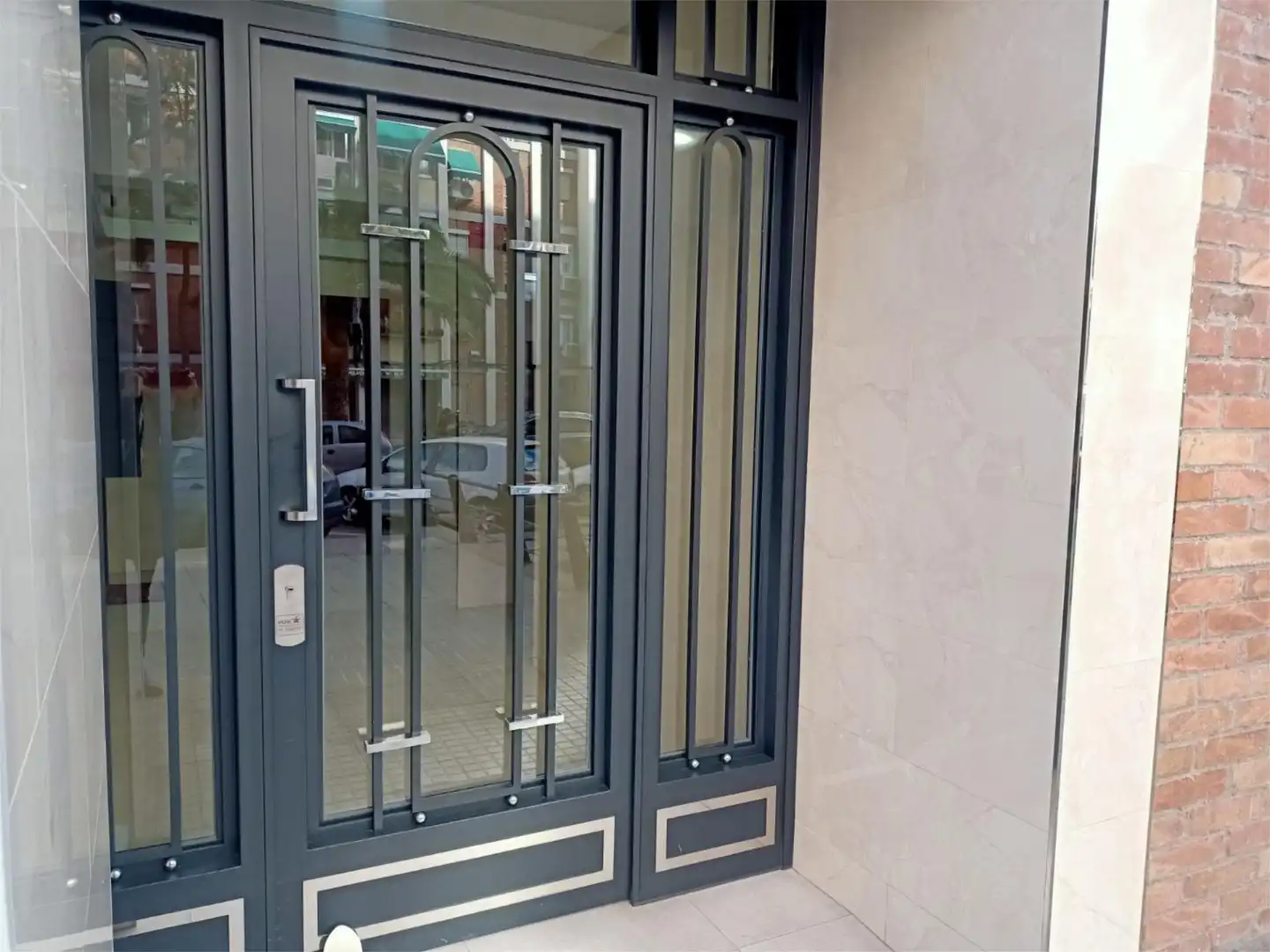 Wohnung zum Verkauf in Carrer de Les Camèlies, 1, Sant Ildefons Wohnung zum Verkauf in Cornellà de Llobregat