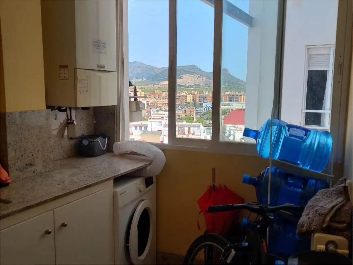 Pis en venda a Plaça del Cronista Chabret, 14, Doctor Palos - Alto Palancia Cuina de Pis en venda en Sagunto / Sagunt amb Aire condicionat, Calefacció i Parquet
