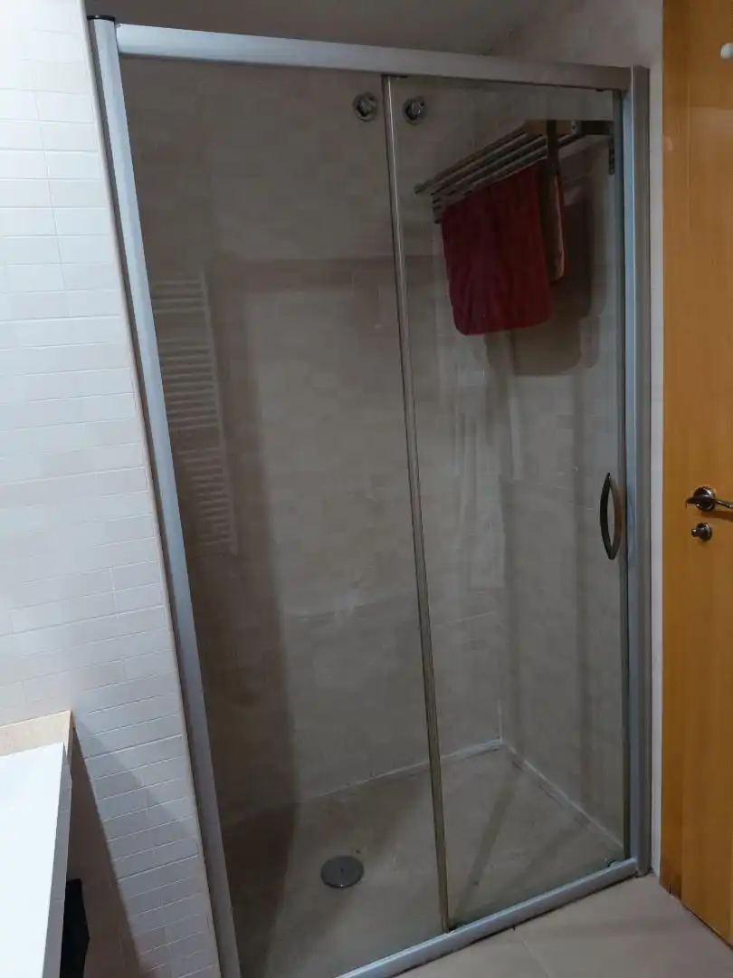 Piso en venta en Carrer de Les Valls D'andorra, 3, Balàfia Baño de Piso en venta en Lleida Capital con Aire acondicionado y Balcón