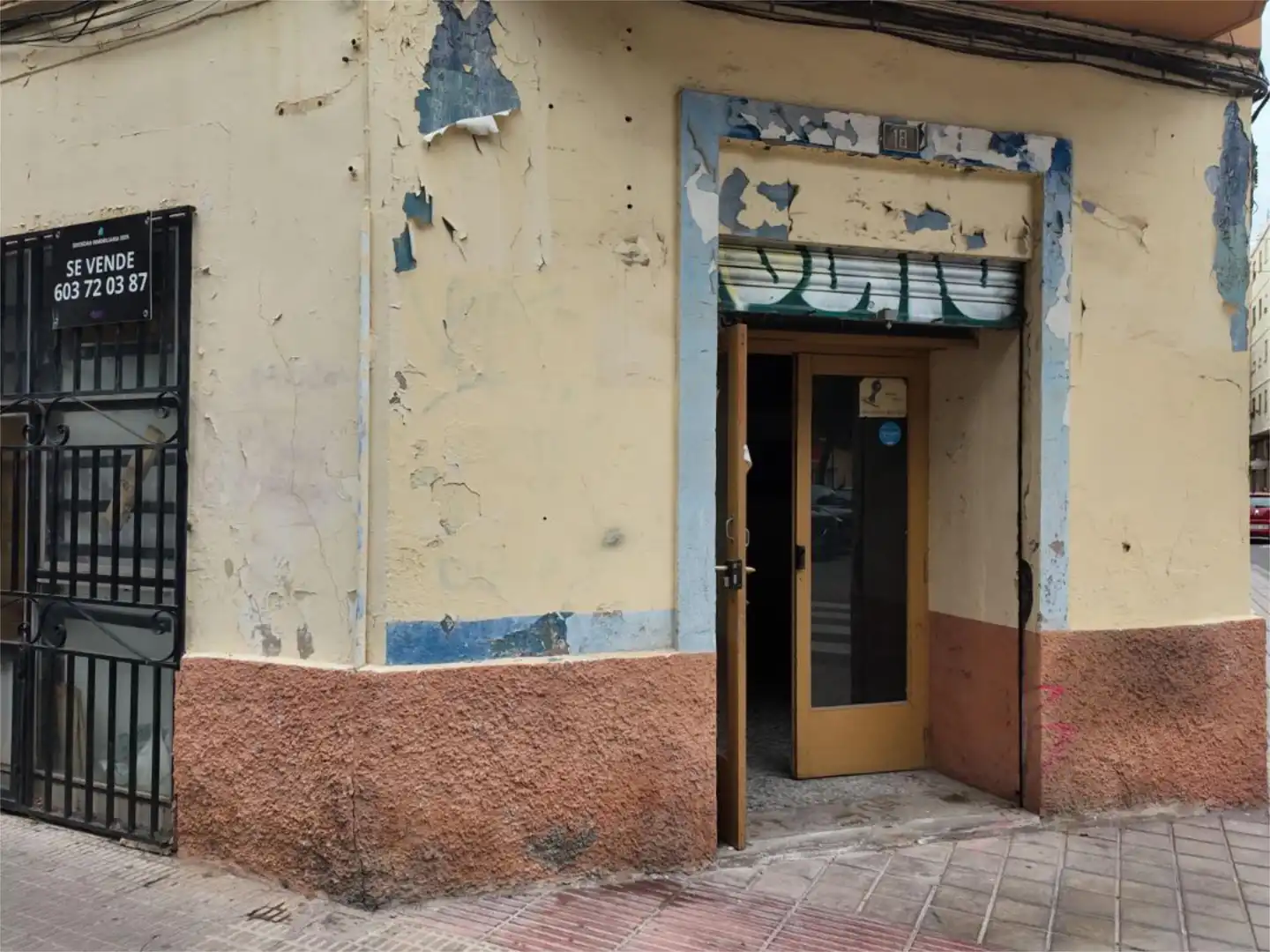 Vista exterior de Planta baja en venta en Castellón de la Plana / Castelló de la Plana