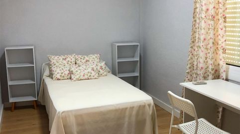 Foto 5 de Habitación en Carrer Pintor Lorenzo Casanova, 45, Ensanche - Diputación, Alicante / Alacant