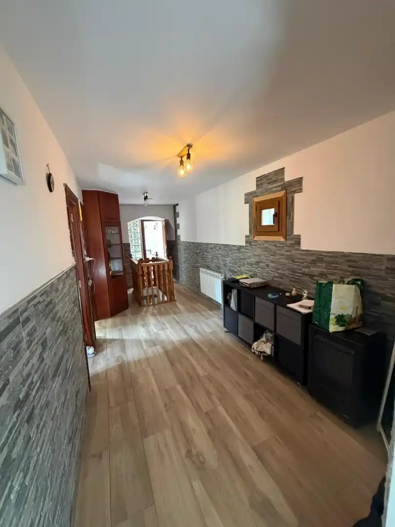 Casa o xalet en venda a Calle Río Silvestre, San Martín del Rey Aurelio Casa o xalet en venda en San Martín del Rey Aurelio amb Calefacció, Jardí privat i Parquet