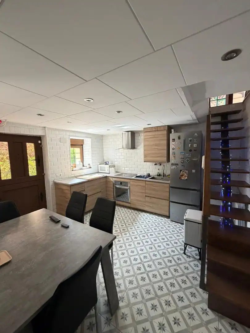 Casa o xalet en venda a Calle Río Silvestre, San Martín del Rey Aurelio Cuina de Casa o xalet en venda en San Martín del Rey Aurelio amb Calefacció, Jardí privat i Parquet