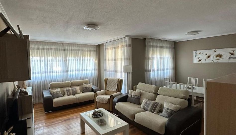 Pis en venda a Avenida Cantabria, 24, Covadonga - Campuzano - Ciudad Vergel, Torrelavega - imatge 1 Foto 1 de Pis en venda a Avenida Cantabria, 24, Covadonga - Campuzano - Ciudad Vergel, Torrelavega