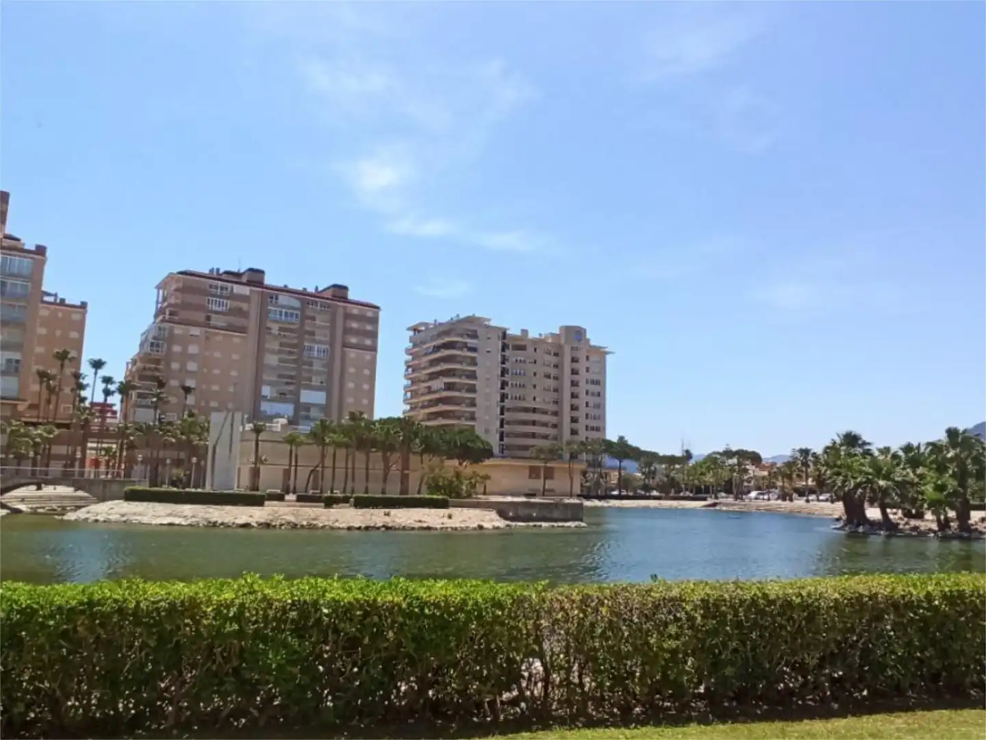 Piso de alquiler en Passeig de la Goleta, 42, Tavernes de la Valldigna Vista exterior de Piso de alquiler en Tavernes de la Valldigna con Aire acondicionado, Terraza y Piscina