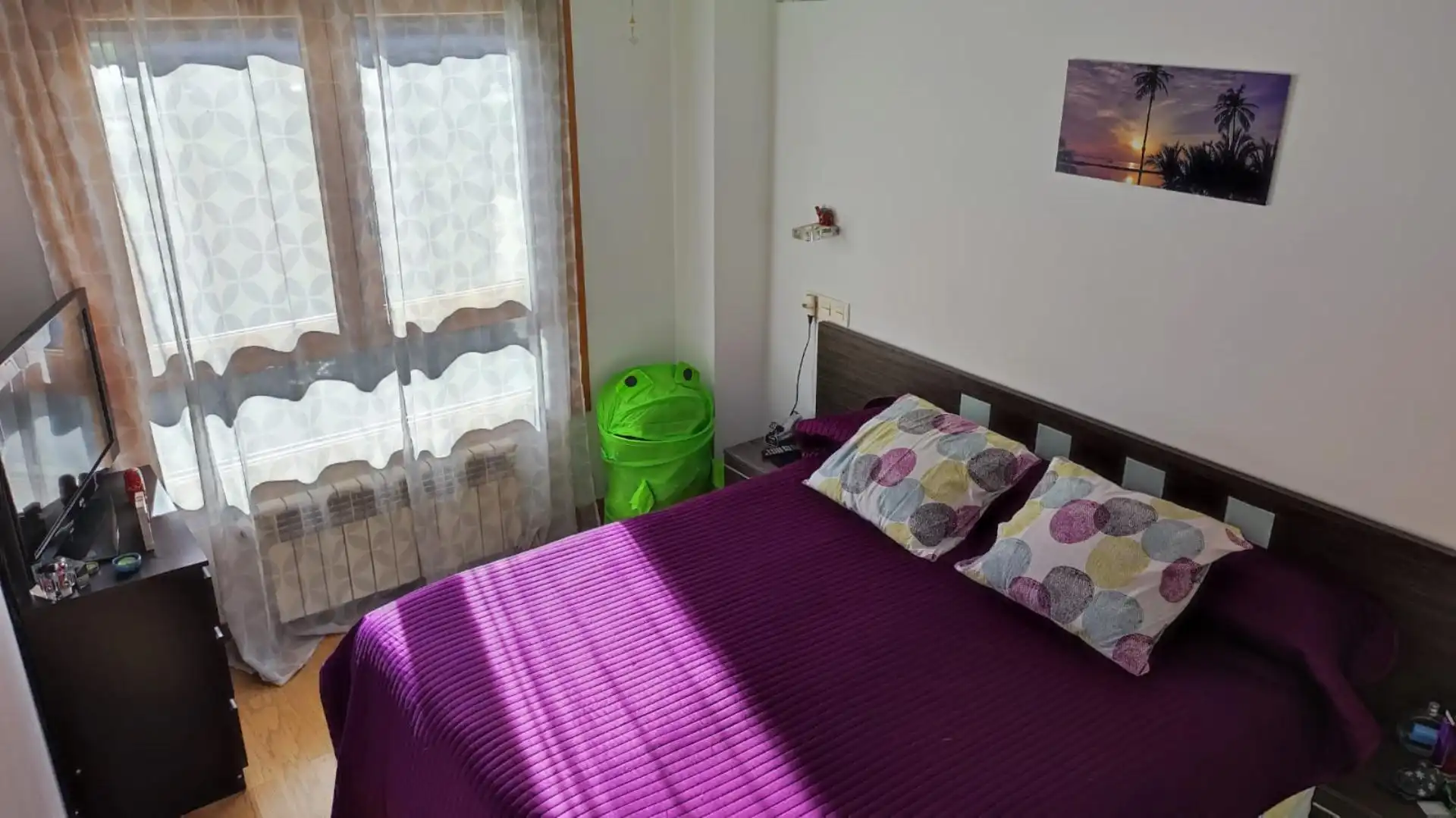 Pis en venda a Calle de Albuquerque, 14, Viesques Dormitori de Pis en venda en Gijón amb Calefacció, Jardí privat i Parquet