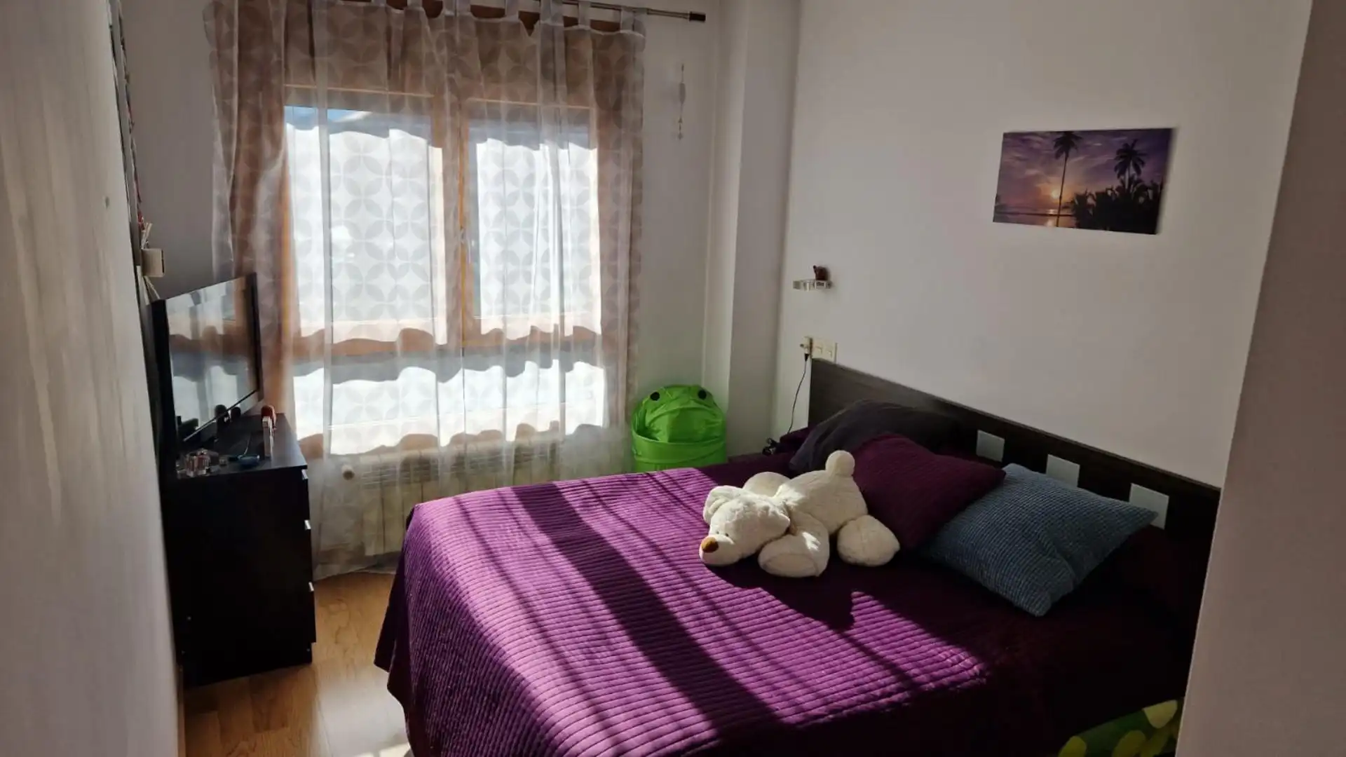 Pis en venda a Calle de Albuquerque, 14, Viesques Dormitori de Pis en venda en Gijón amb Calefacció, Jardí privat i Parquet