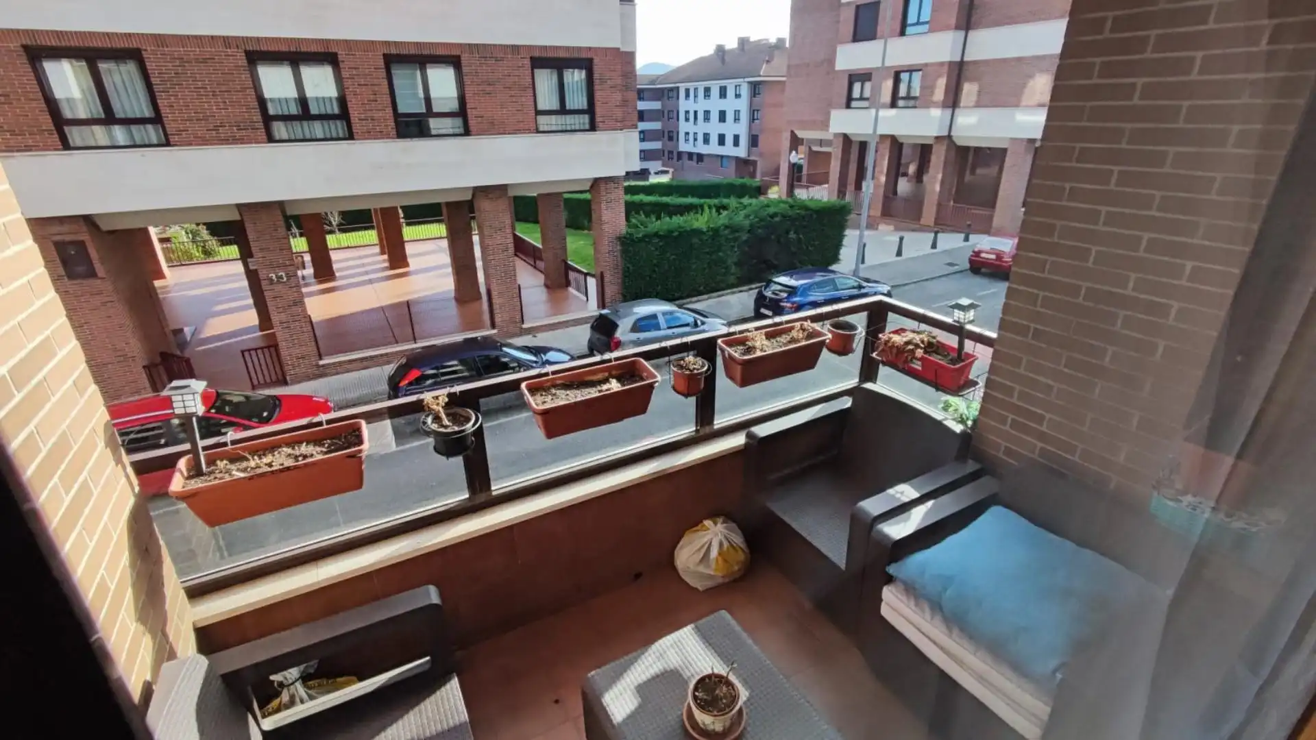 Pis en venda a Calle de Albuquerque, 14, Viesques Terrassa de Pis en venda en Gijón amb Calefacció, Jardí privat i Parquet