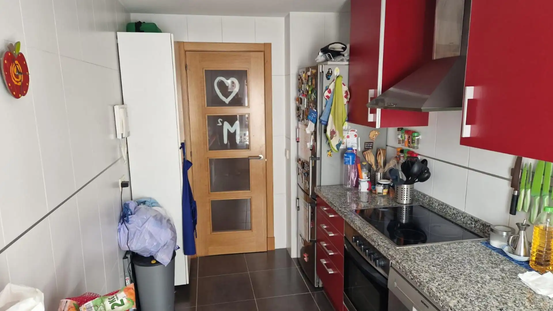Pis en venda a Calle de Albuquerque, 14, Viesques Cuina de Pis en venda en Gijón amb Calefacció, Jardí privat i Parquet