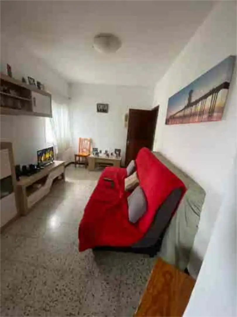 Piso de alquiler en Cardones