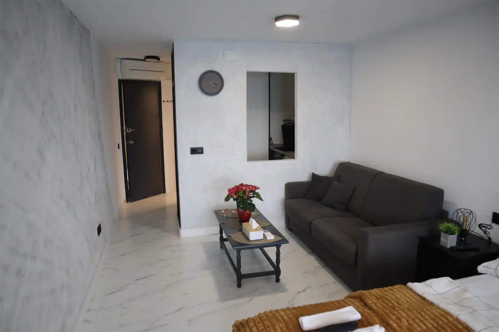 Estudio en venta en Avenida de Almería, 1, Playa Levante Sala de estar de Estudio en venta en Benidorm con Aire acondicionado, Piscina y Balcón