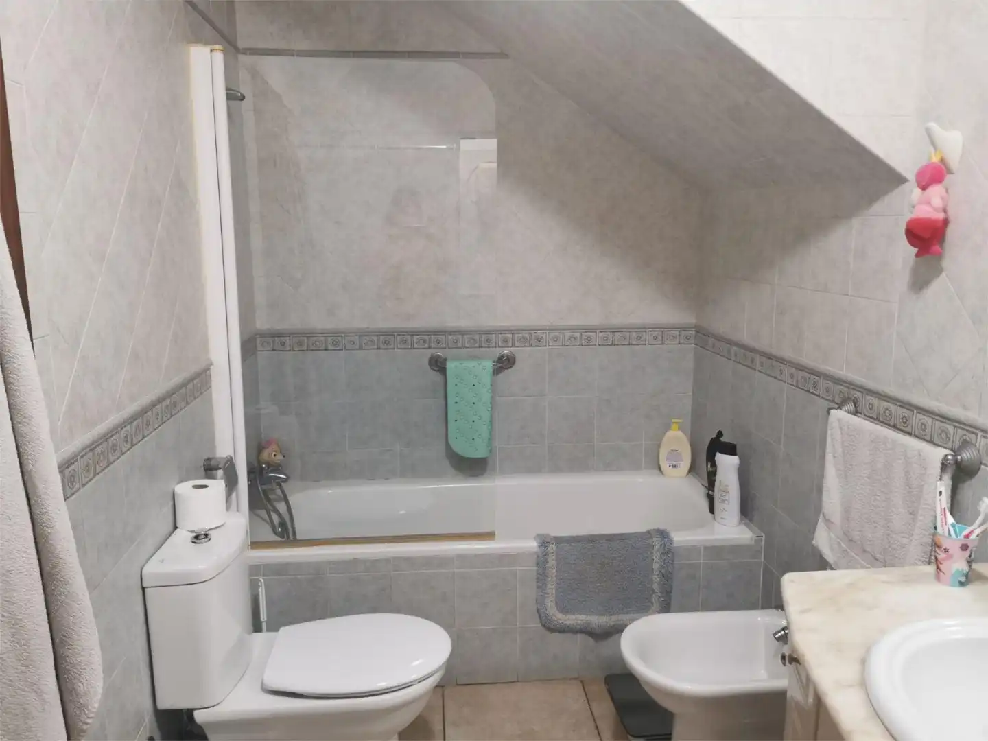 Bathroom of Detached homes for sale in Arriate