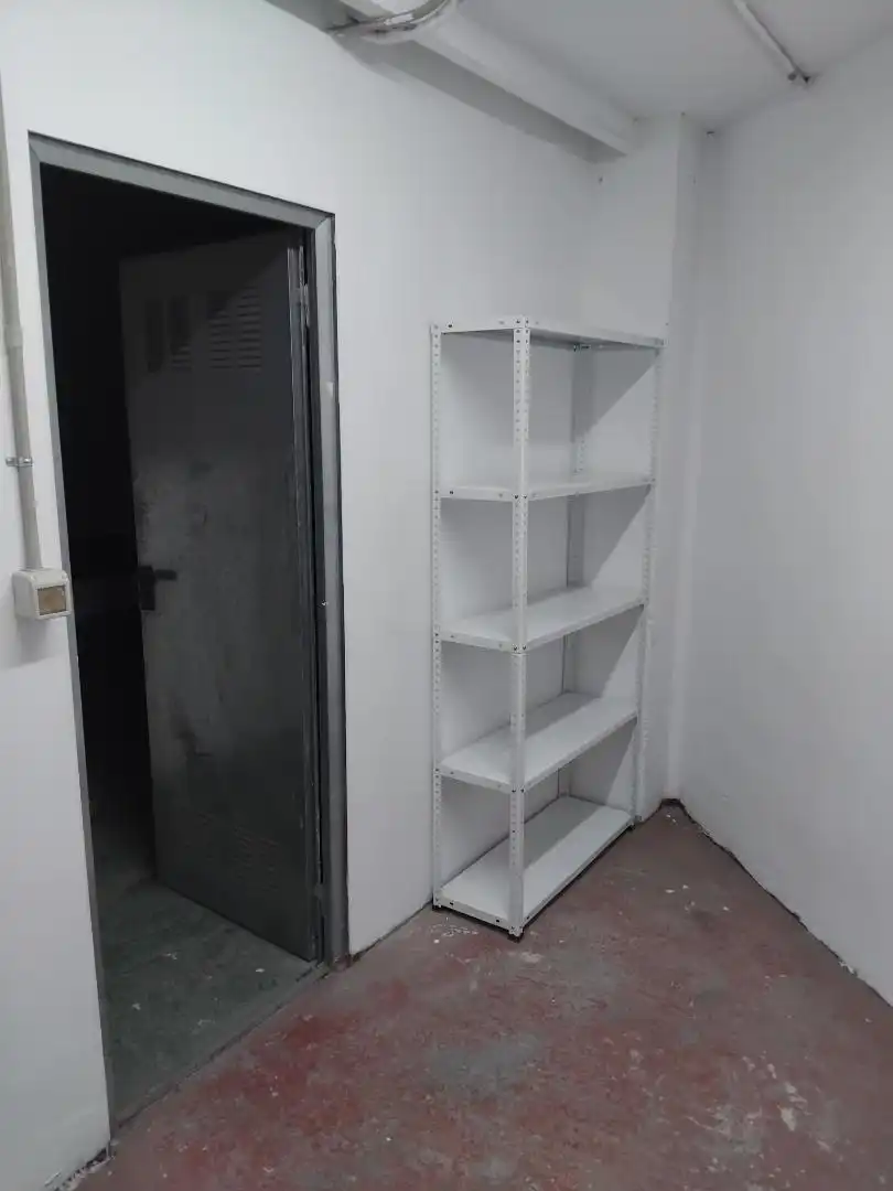 Garage for rent in  Zaragoza Capital