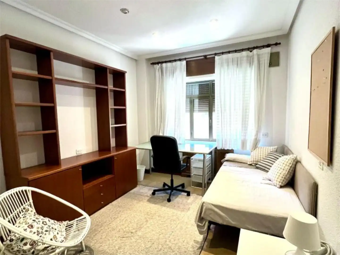 Flat for rent in Gran Vía, 48, Barrio del Centro Flat for rent in Gran Vía, 48, Barrio del Centro