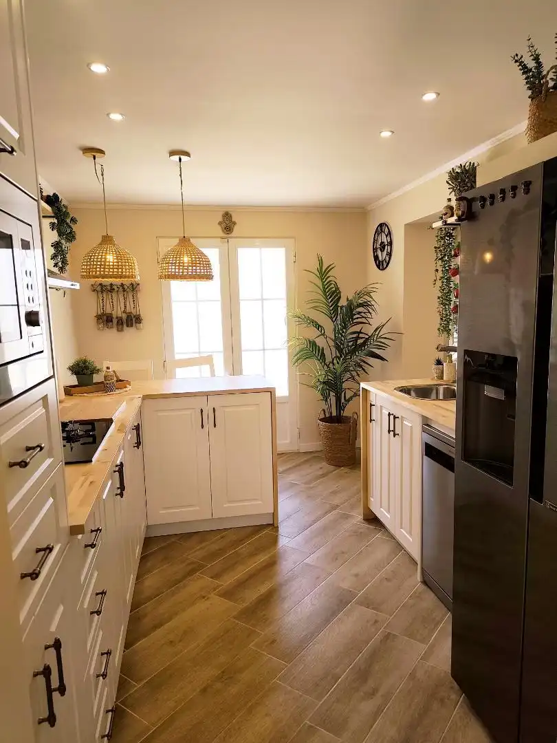 Houses for sale in Carrer de Centaure, 20, Badia Blava - Badia Gran - Tolleric Kitchen of Houses for sale in Llucmajor with Air Conditioner, Terrace and Swimming Pool