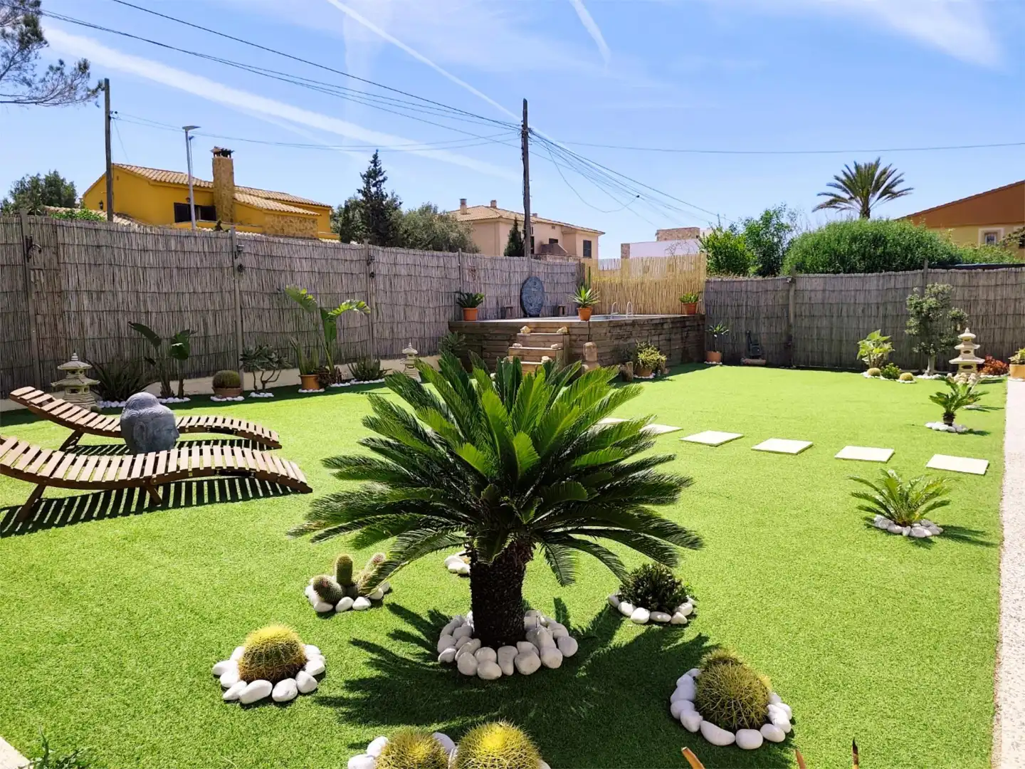 Houses for sale in Carrer de Centaure, 20, Badia Blava - Badia Gran - Tolleric Garden of Houses for sale in Llucmajor with Air Conditioner, Terrace and Swimming Pool