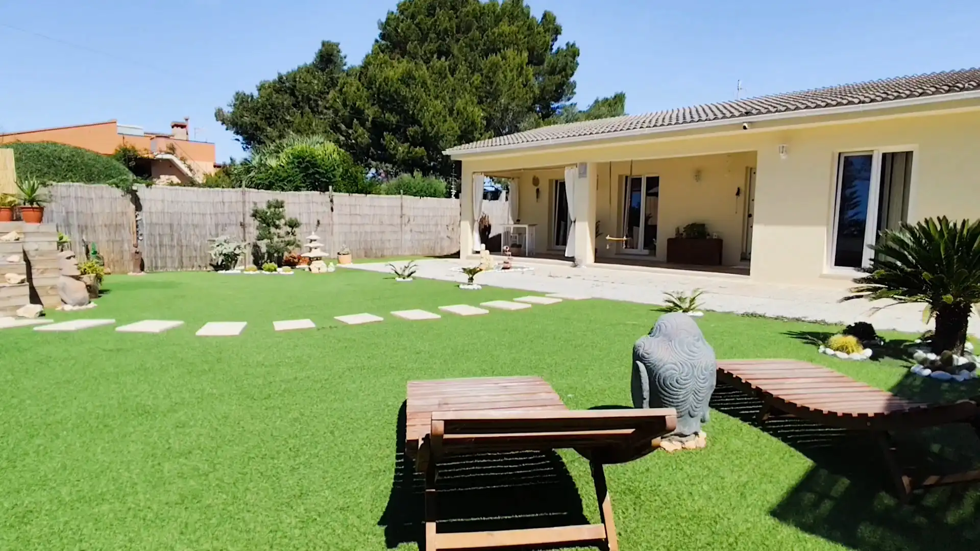 Houses for sale in Carrer de Centaure, 20, Badia Blava - Badia Gran - Tolleric Garden of Houses for sale in Llucmajor with Air Conditioner, Terrace and Swimming Pool