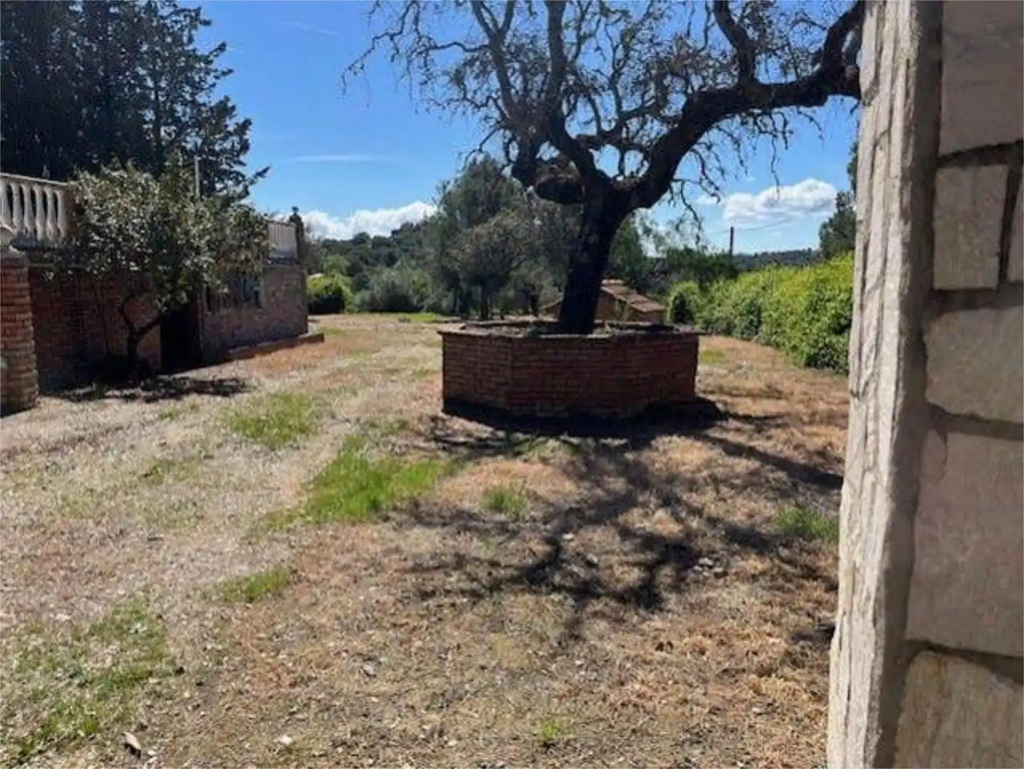 Casa adosada en venta en Espiel Casa adosada en venta en Espiel con Calefacción, Jardín privado y Terraza
