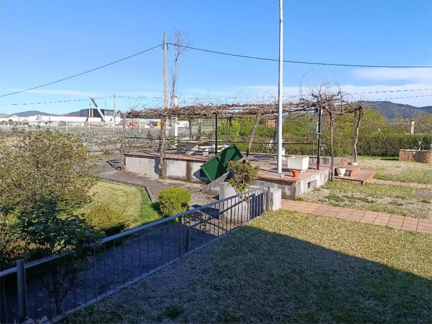 Casa o chalet en venta en N-536, Priaranza del Bierzo Terraza de Casa o chalet en venta en Priaranza del Bierzo con Calefacción y Amueblado