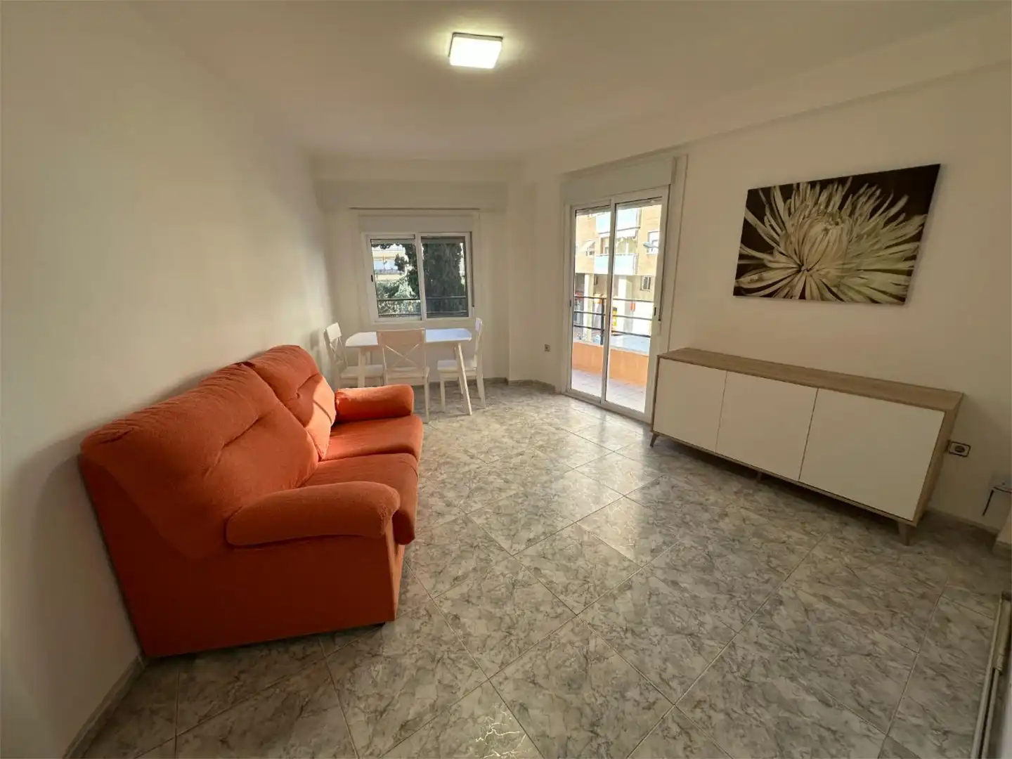 Sala d'estar de Pis de lloguer en Reus amb Moblat i Balcó