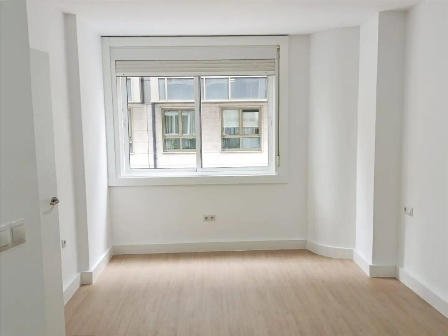 Bedroom of Flat for sale in A Coruña Capital   with Heating, Parquet flooring and Balcony