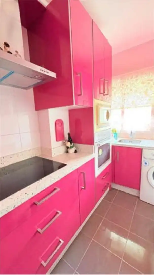 Cuina de Pis en venda en Vélez-Málaga amb Terrassa, Traster i Moblat