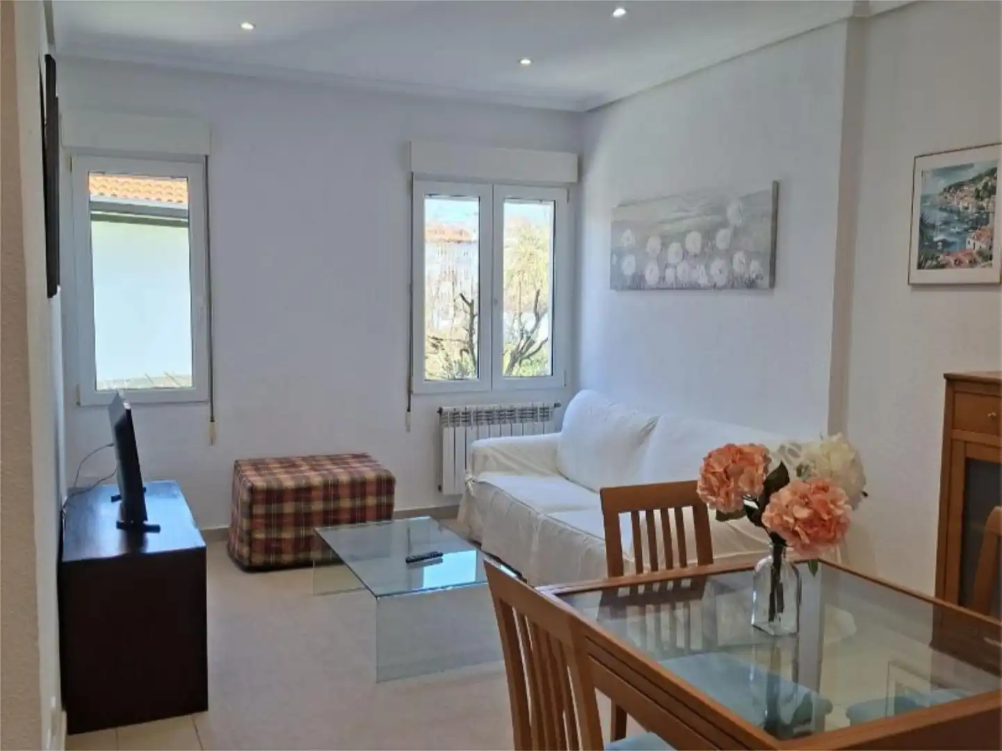 Living room of Flat for rent in Santander  with Heating and Parquet flooring