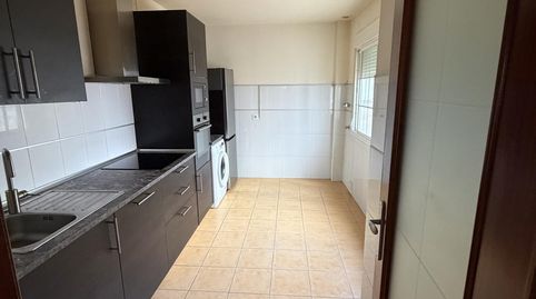 Casa adosada de alquiler en Avenida Reina Mercedes, 10, Castilleja de la Cuesta, Sevilla - imagen 2 Foto 2 de Casa adosada de alquiler en Avenida Reina Mercedes, 10, Castilleja de la Cuesta, Sevilla