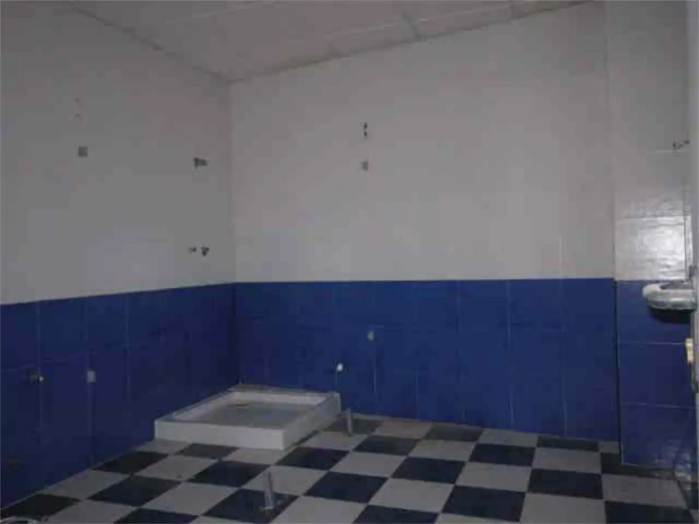 Industrial buildings for rent in Centro Bathroom of Industrial buildings for rent in Lucena