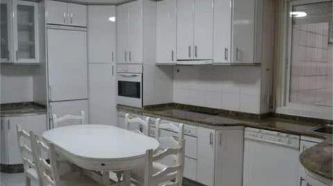 Foto 4 de Piso de alquiler en Posío, Ourense Capital