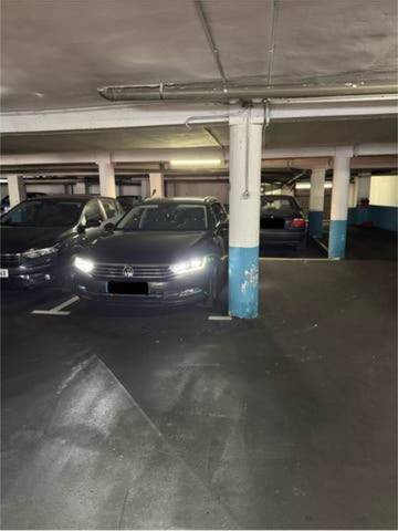 Garaje en Alquiler en Vallobín