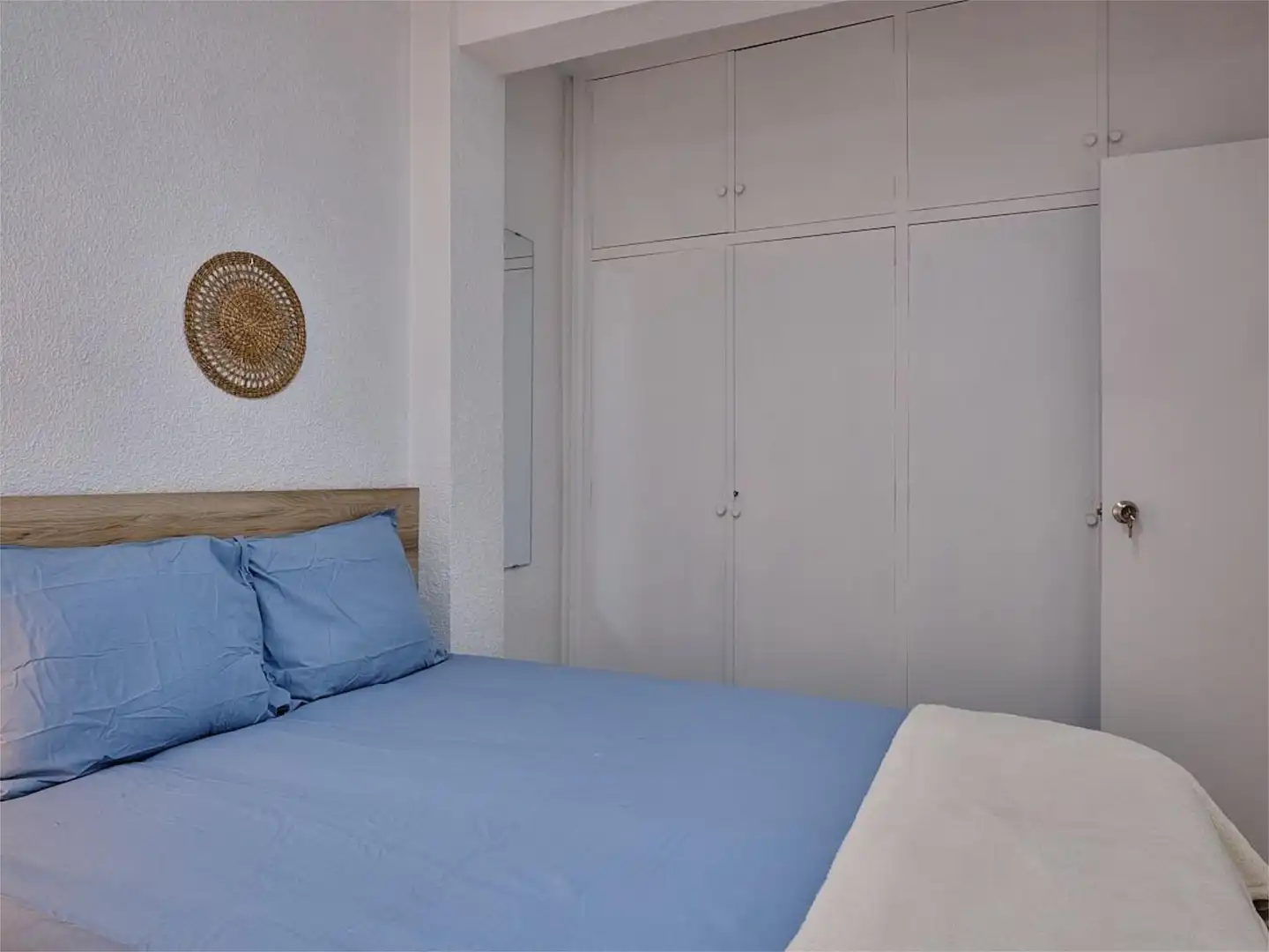 Room in Calle Mayor, 64, El Castillo - San Roque - El Carmen Room in Calle Mayor, 64, El Castillo - San Roque - El Carmen