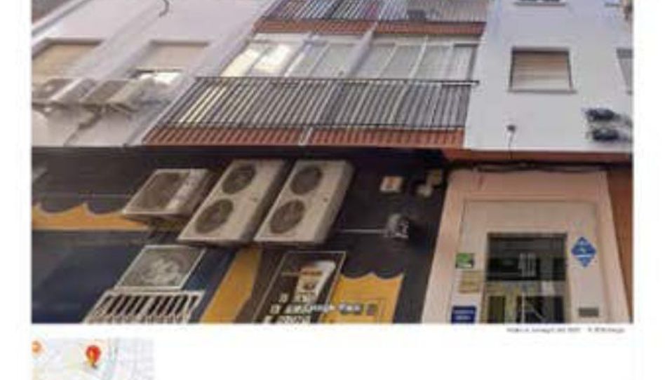 Piso en venta en Plaza de Toros - Santa Rita, Almería Capital - imagen 1 Foto 1 de Piso en venta en Plaza de Toros - Santa Rita, Almería Capital