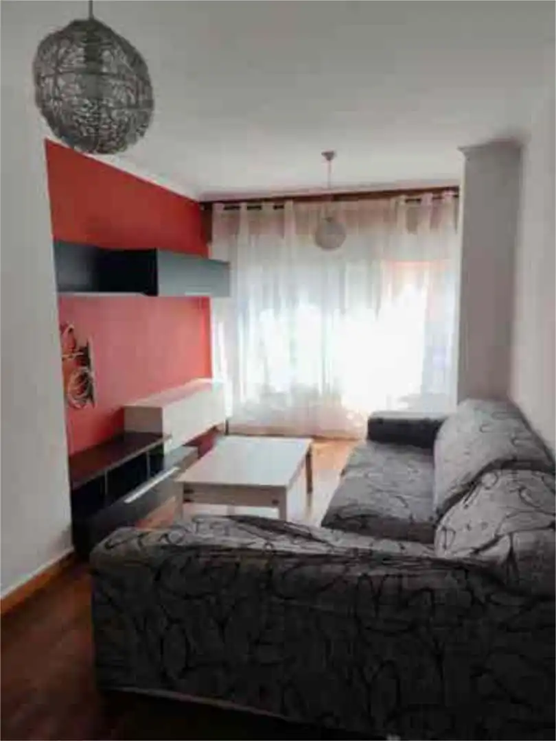 Living room of Flat for rent in Vigo   with Heating, Terrace and Storage room