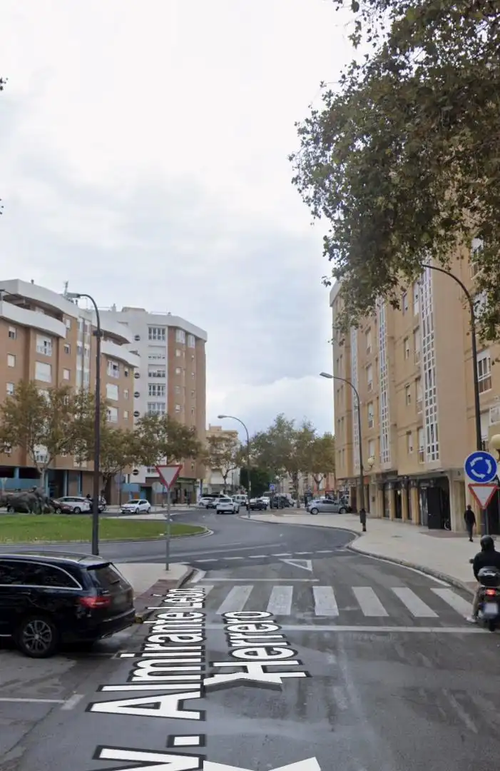 Garaje en venta en Avenida Almirante León Herrero, 12, Hornos Púnicos Vista exterior de Garaje en venta en San Fernando