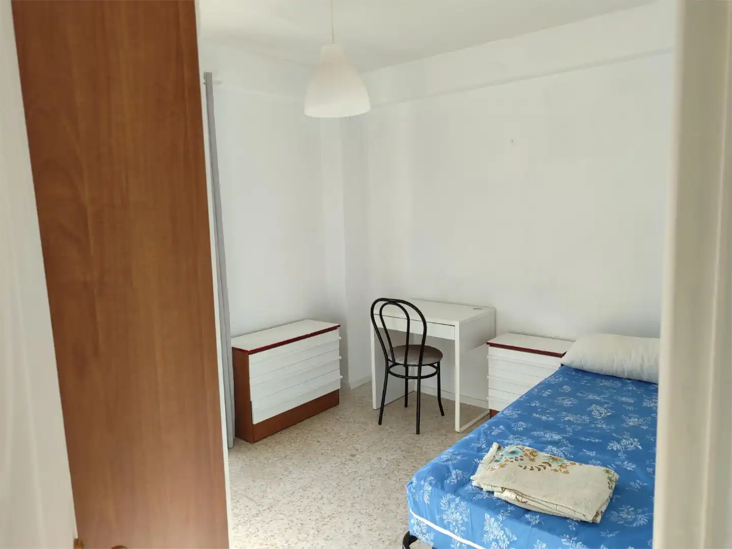 Piso de alquiler en Calle Luis Ortega Bru, 2, San Carlos - San José Habitación de Piso de alquiler en Sevilla con Aire acondicionado, Amueblado y Lavadora