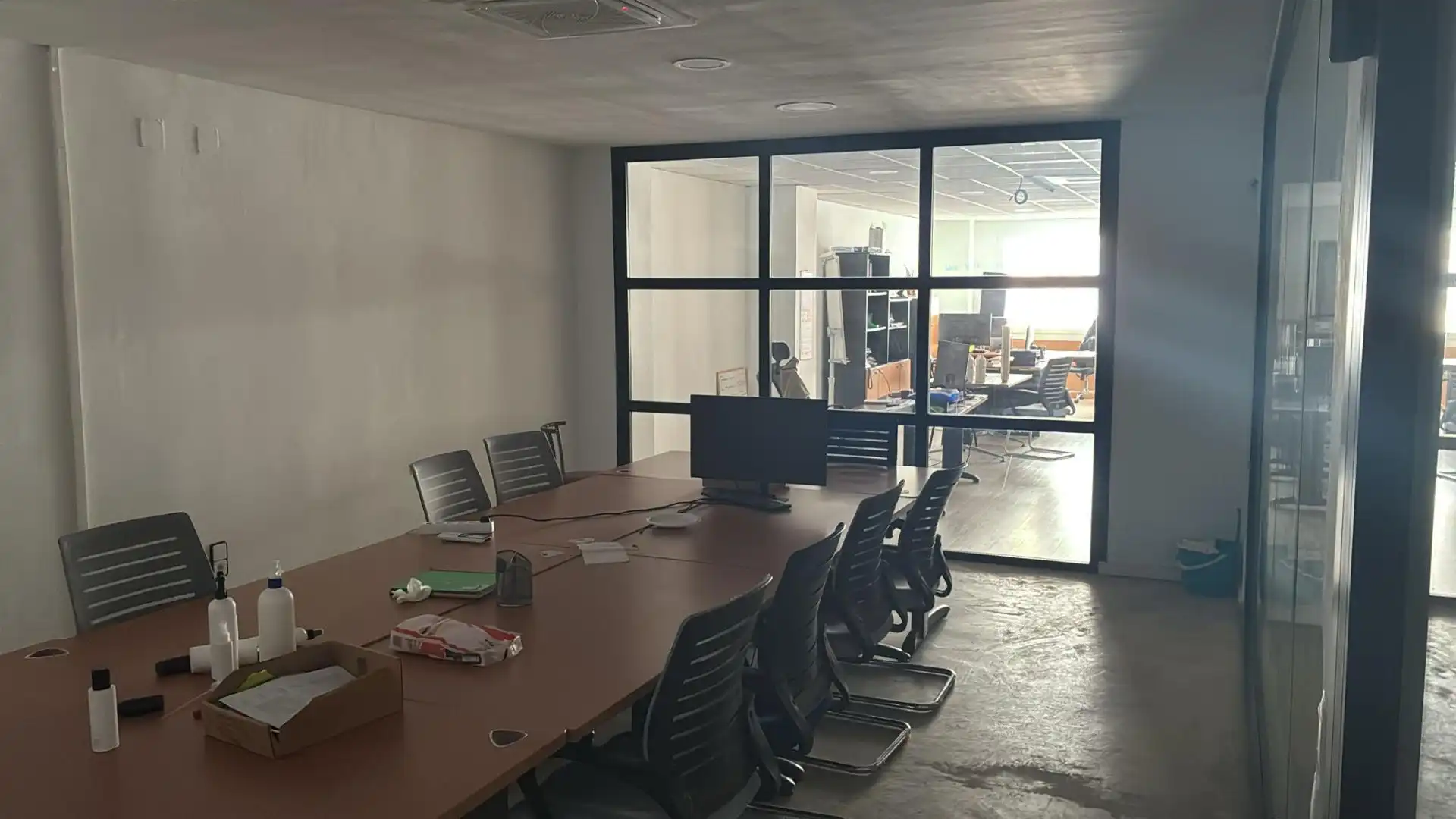 Oficina en venta en Calle de la Duquesa de Villahermosa, 119, La Bozada – Parque Delicias Oficina en venta en Zaragoza