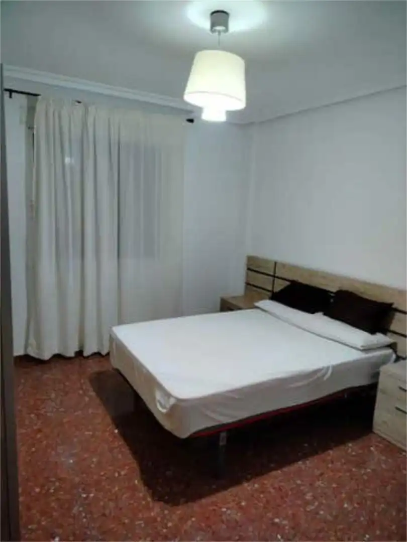 Habitación de Piso de alquiler en  Córdoba Capital con Terraza y Amueblado