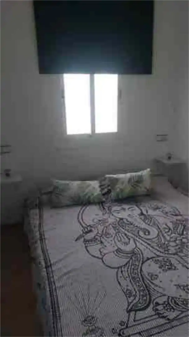 Casa o xalet en venda a Can Franquesa Dormitori de Casa o xalet en venda en Santa Coloma de Gramenet amb Terrassa