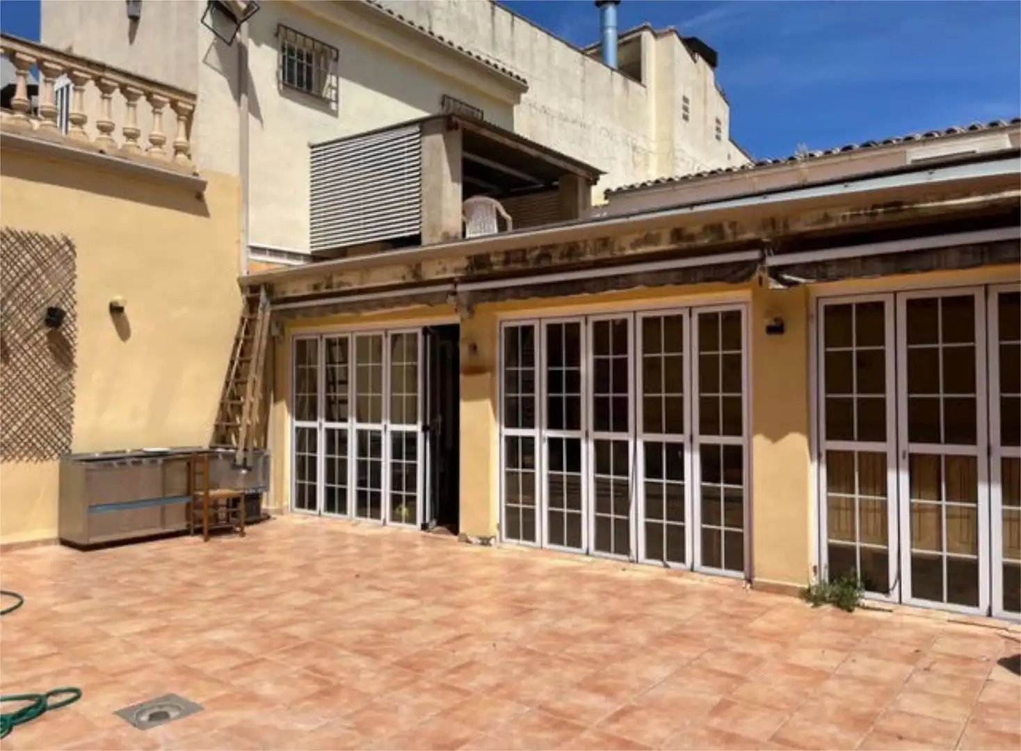 Casa o chalet en venta en Benissoda Vista exterior de Casa o chalet en venta en Benissoda con Terraza