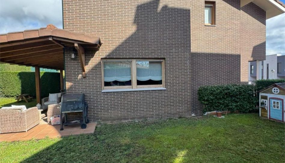 Flat for sale in Viella - Granda - Meres, Siero - image 1 Photo 1 of Flat for sale in Viella - Granda - Meres, Siero