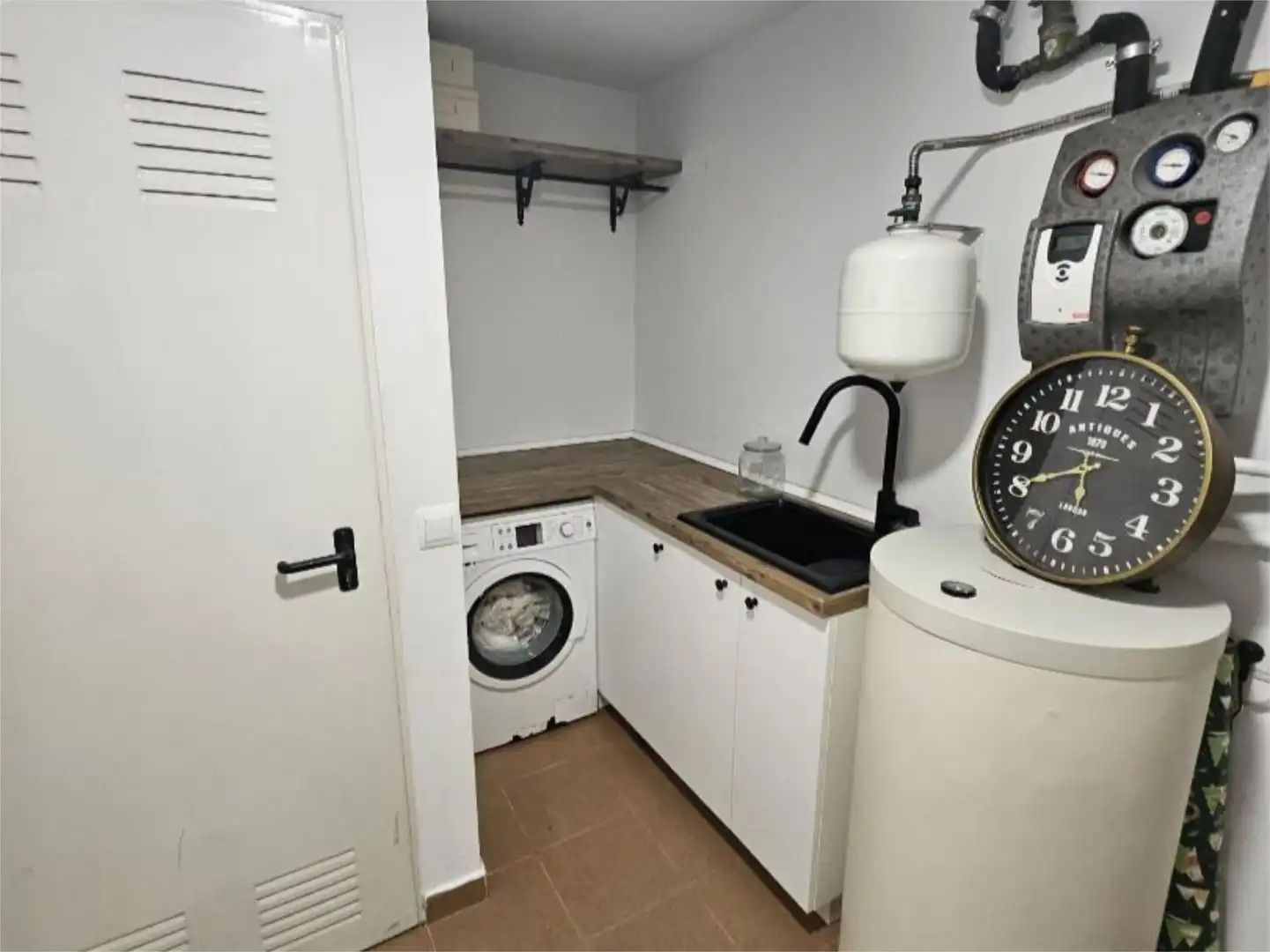 Flat for sale in Viella - Granda - Meres Flat for sale in Siero with Heating, Private garden and Parquet flooring