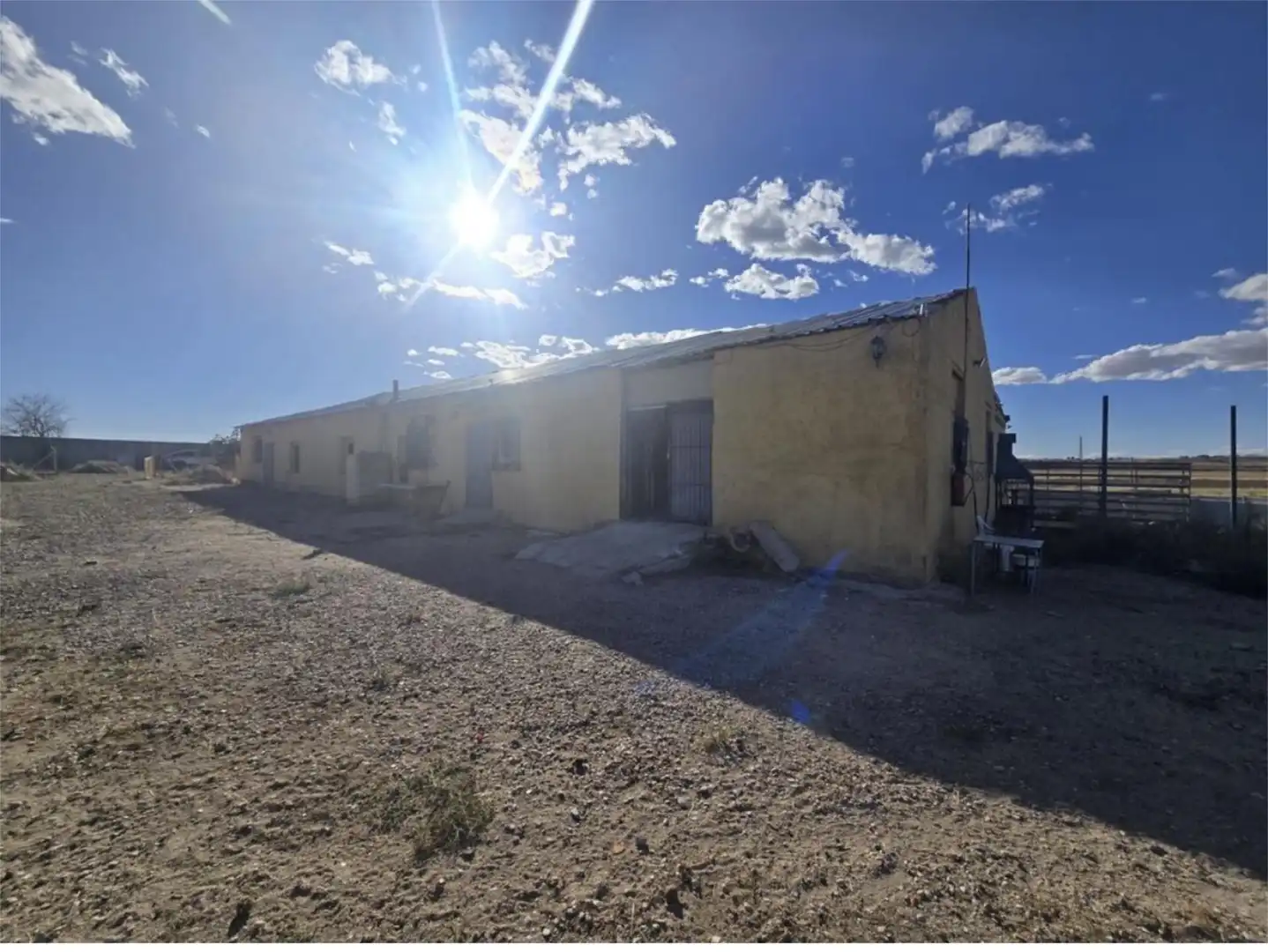 Finca rústica de lloguer a Calle Real, 3, Yuncos Vista exterior de Finca rústica de lloguer en Yuncos amb Jardí privat