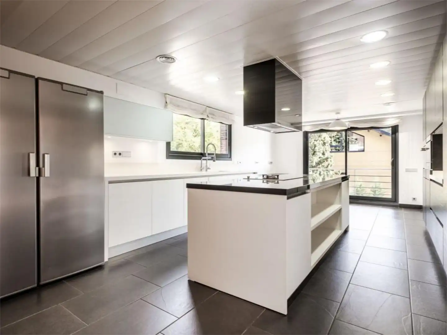 Kitchen of Houses for sale in Sant Cugat del Vallès  with Air Conditioner, Heating and Private garden